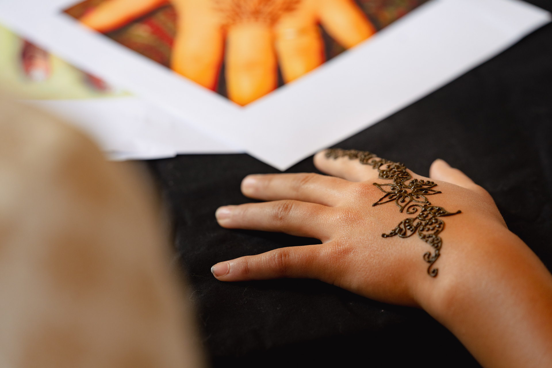 Henna art at Immersia 2022 Henna art at Immersia 2022